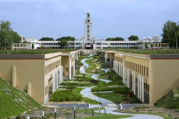 https://cache.careers360.mobi/media/colleges/social-media/media-gallery/544/2018/9/28/Green Campus View of BITS Pilani_Campus-View.jpg